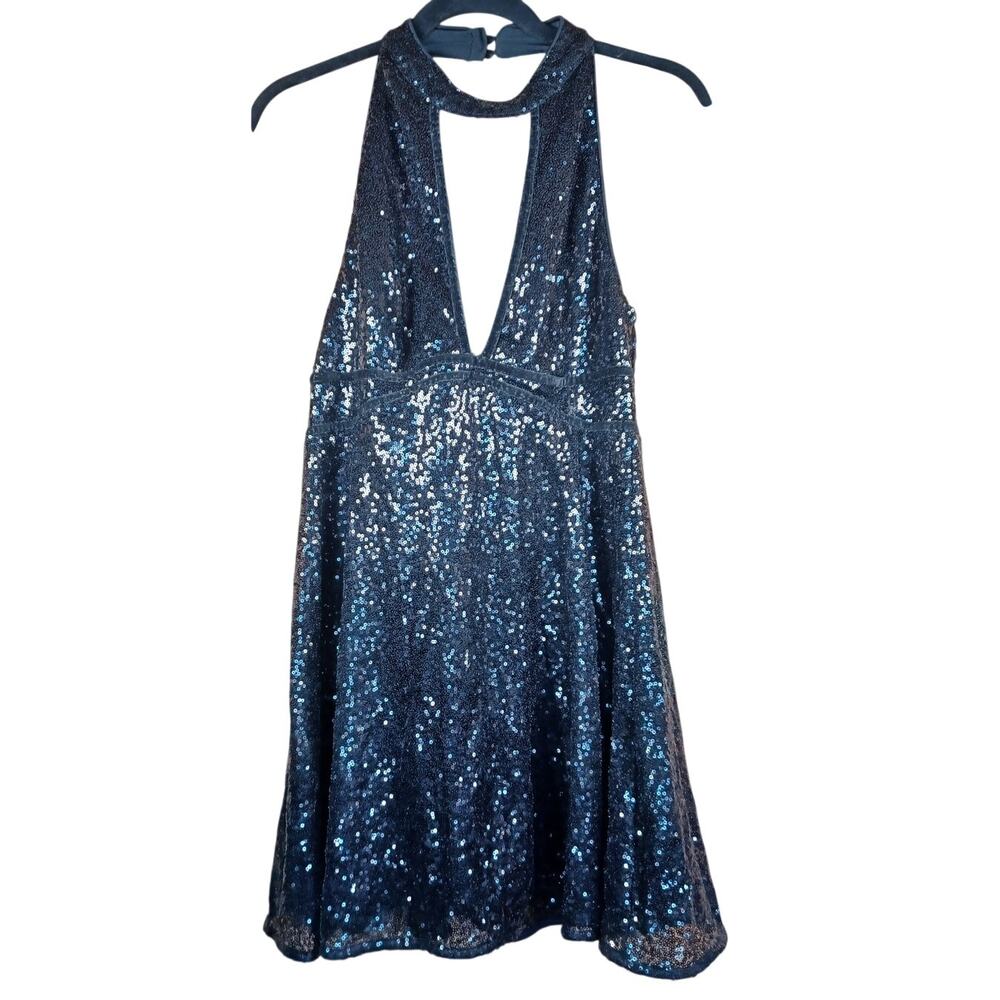 HYFVE Black Sequin Halter Mini Dress NWOT Size M Plunging V-Neck Party Dress